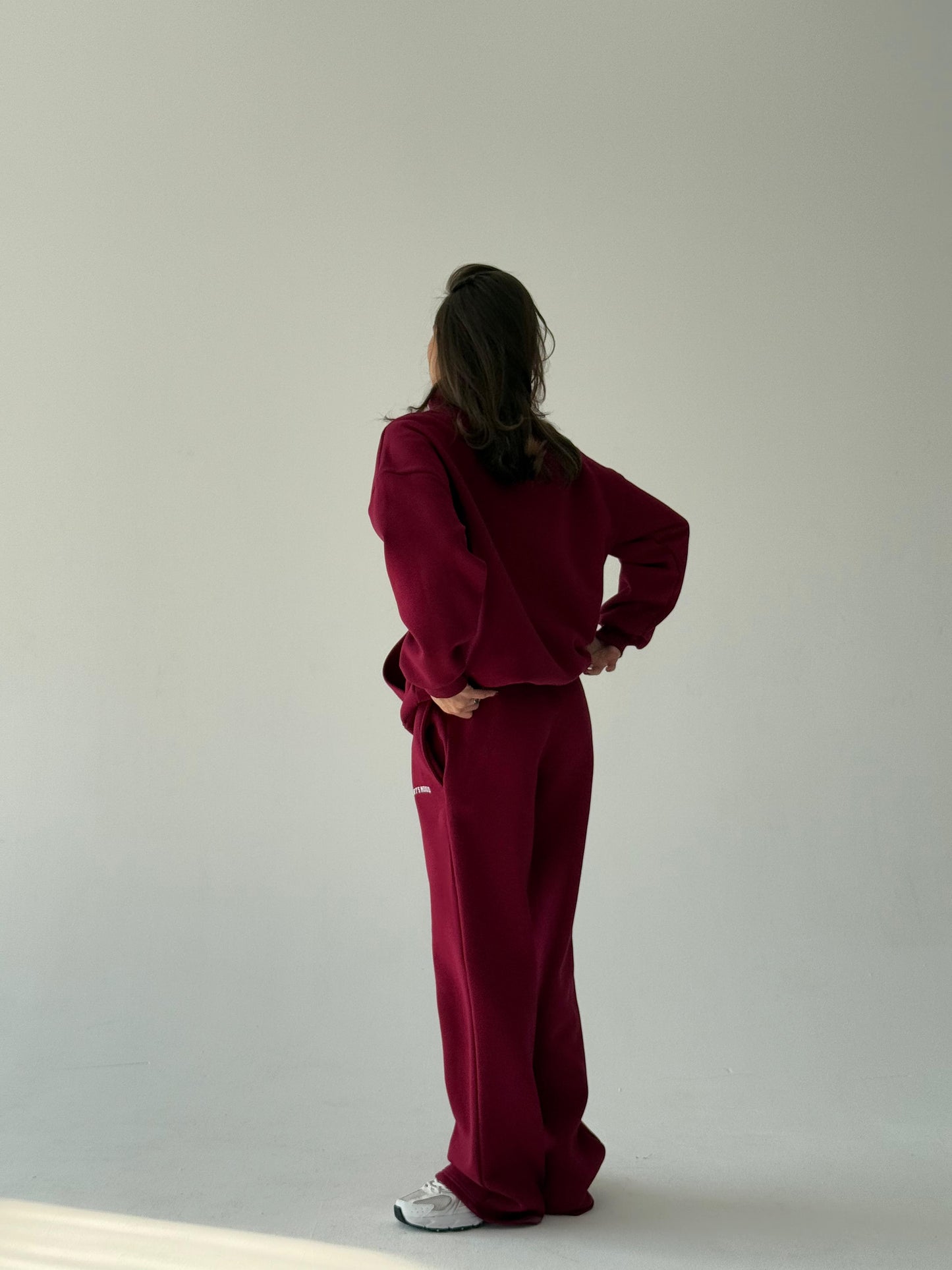 Burgundy warm zip-up hoodie