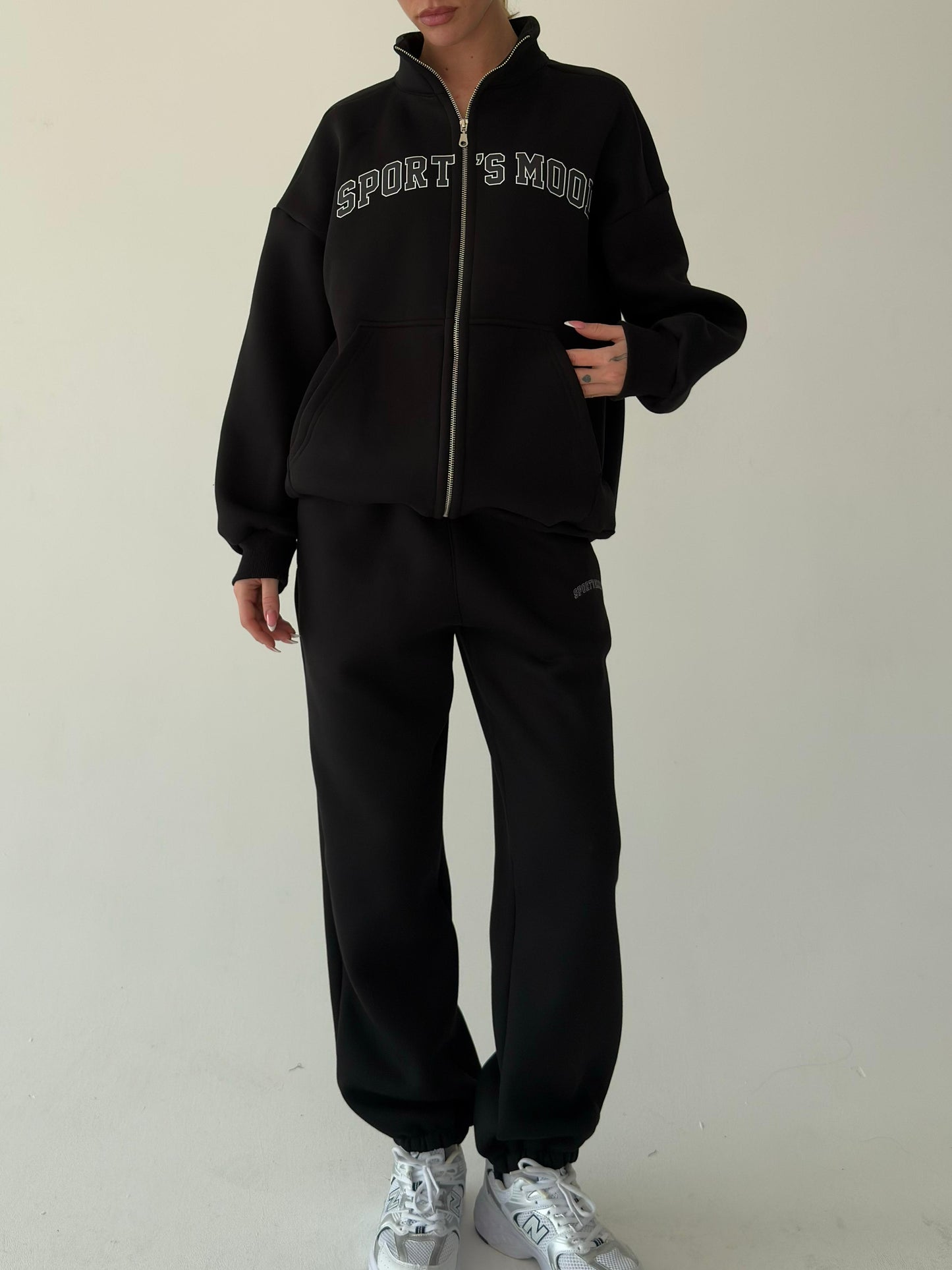 Black warm zip-up hoodie