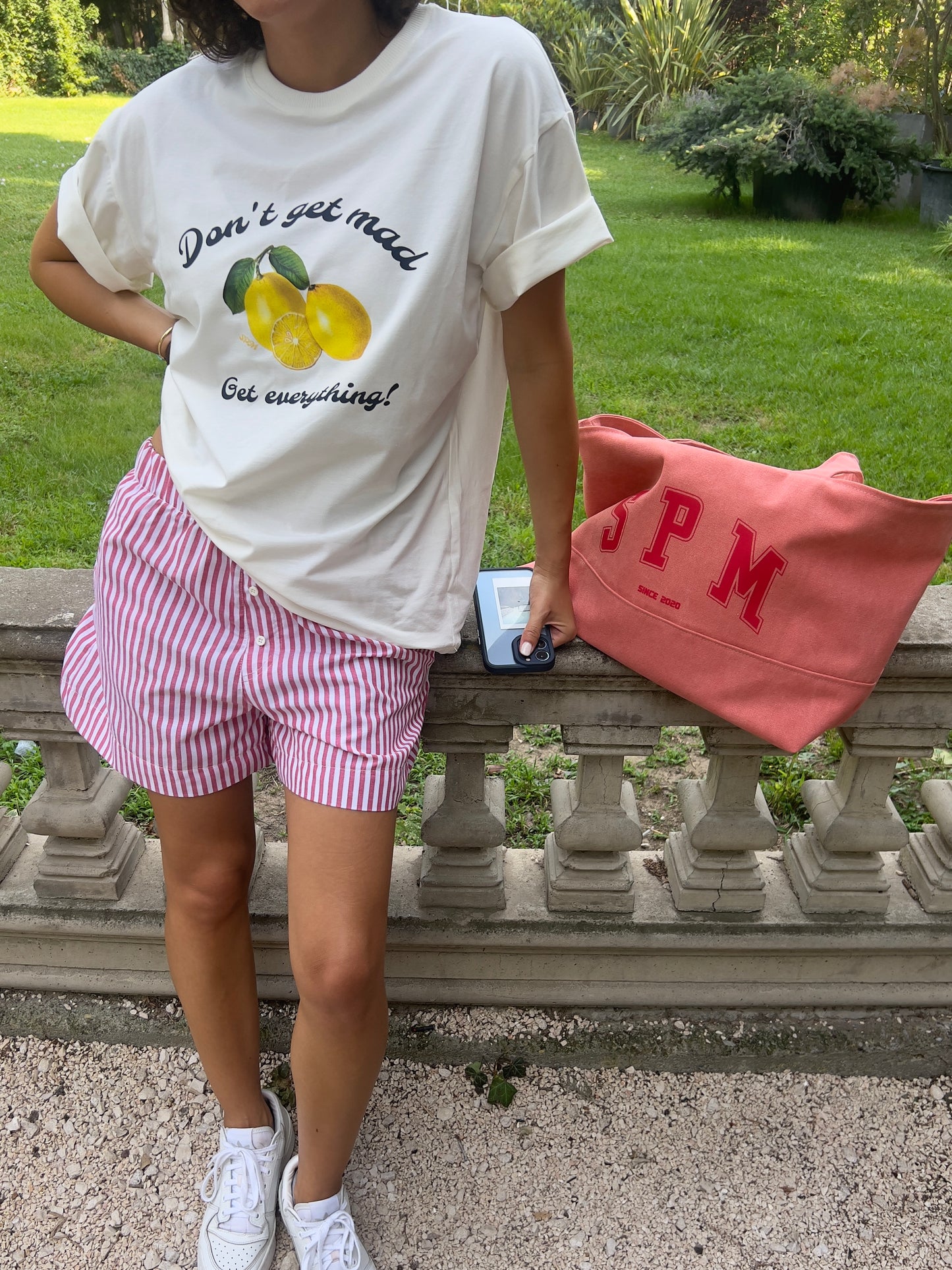 White oversize t-shirt