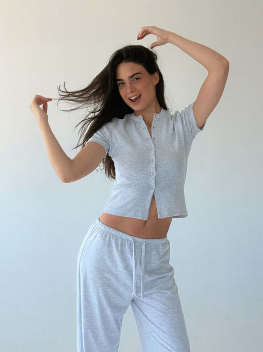 Melange gray buttoned top
