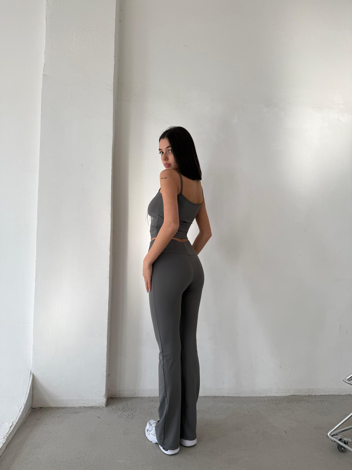 ვერცხლისფერრი ლეგინსი