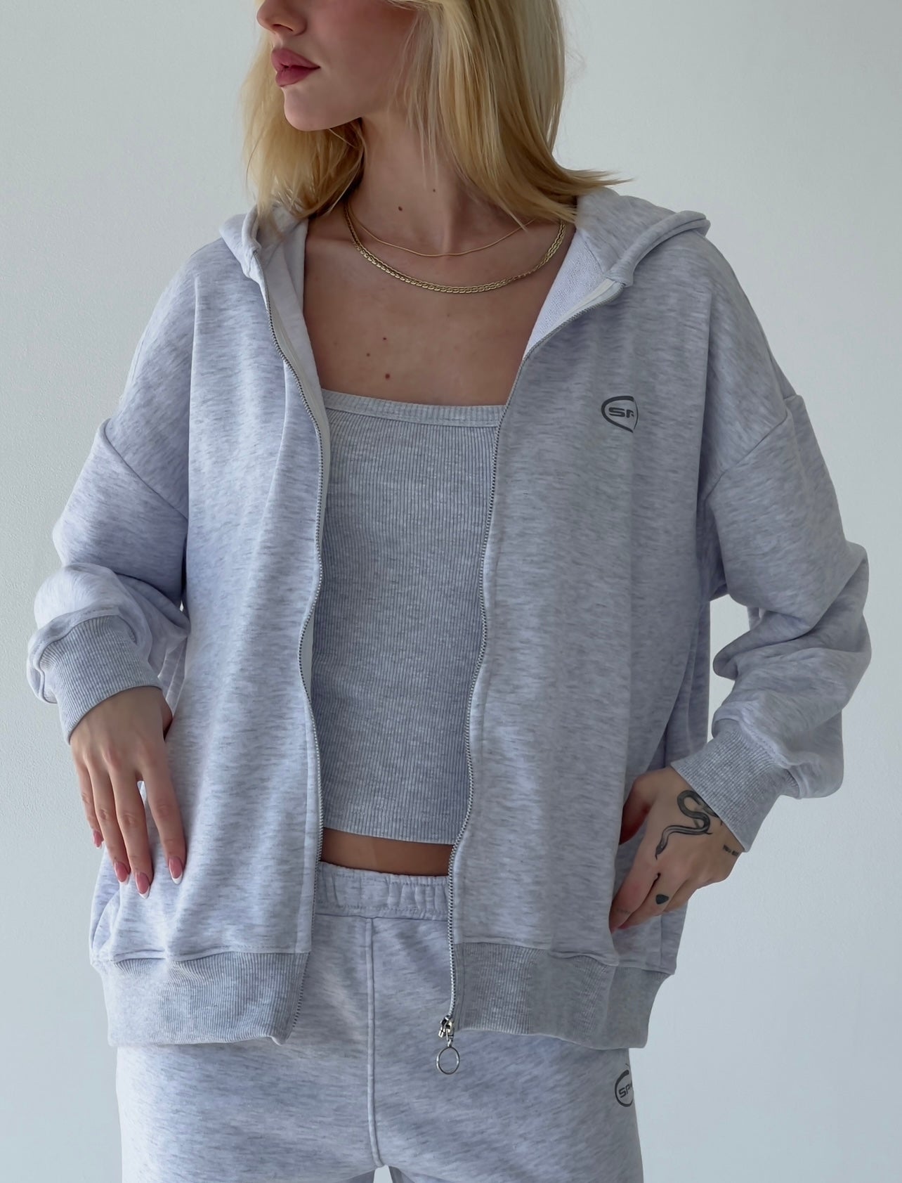 Light gray oversize zip-up hoodie