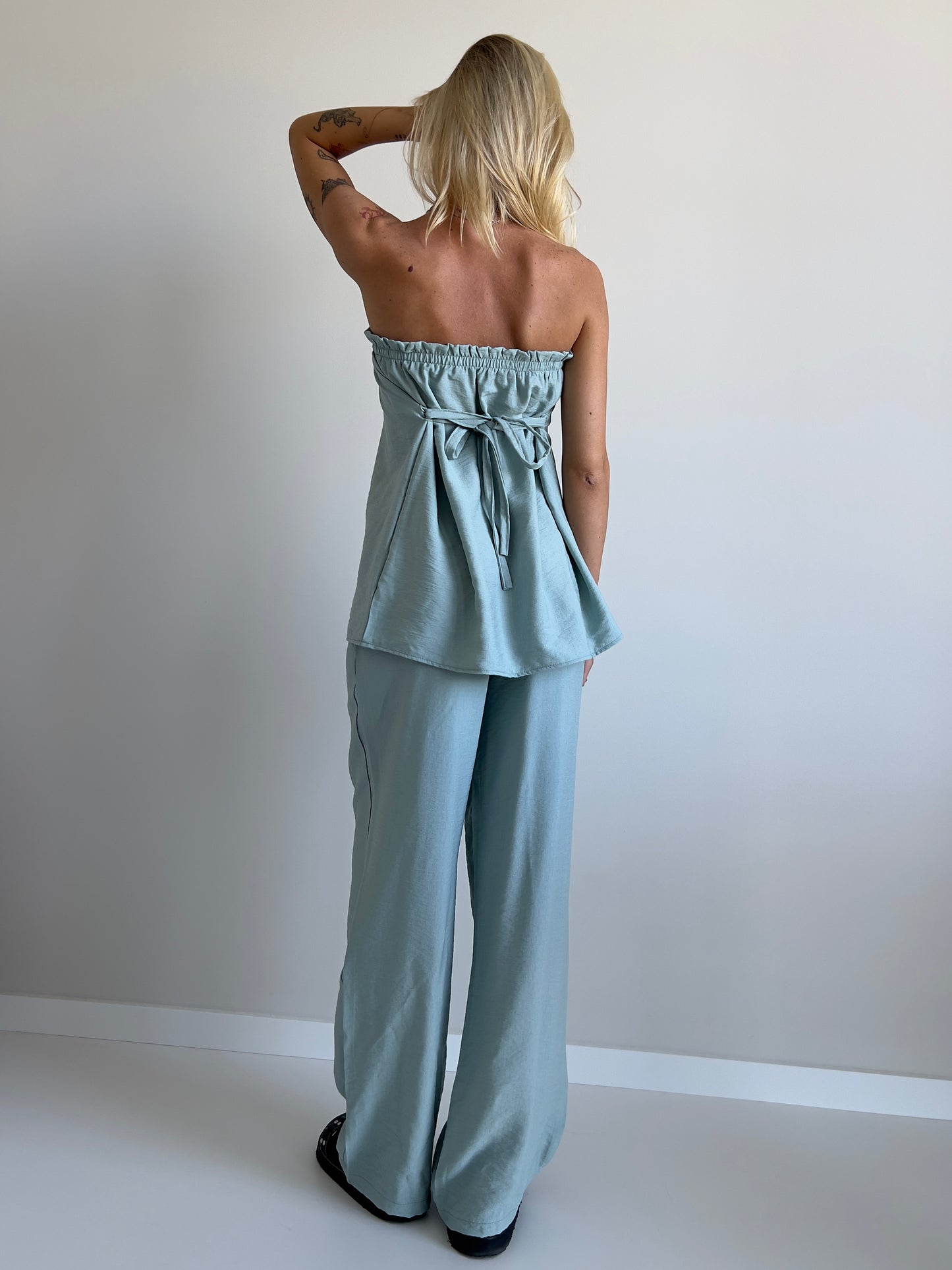 Ocean green linen lounge pants
