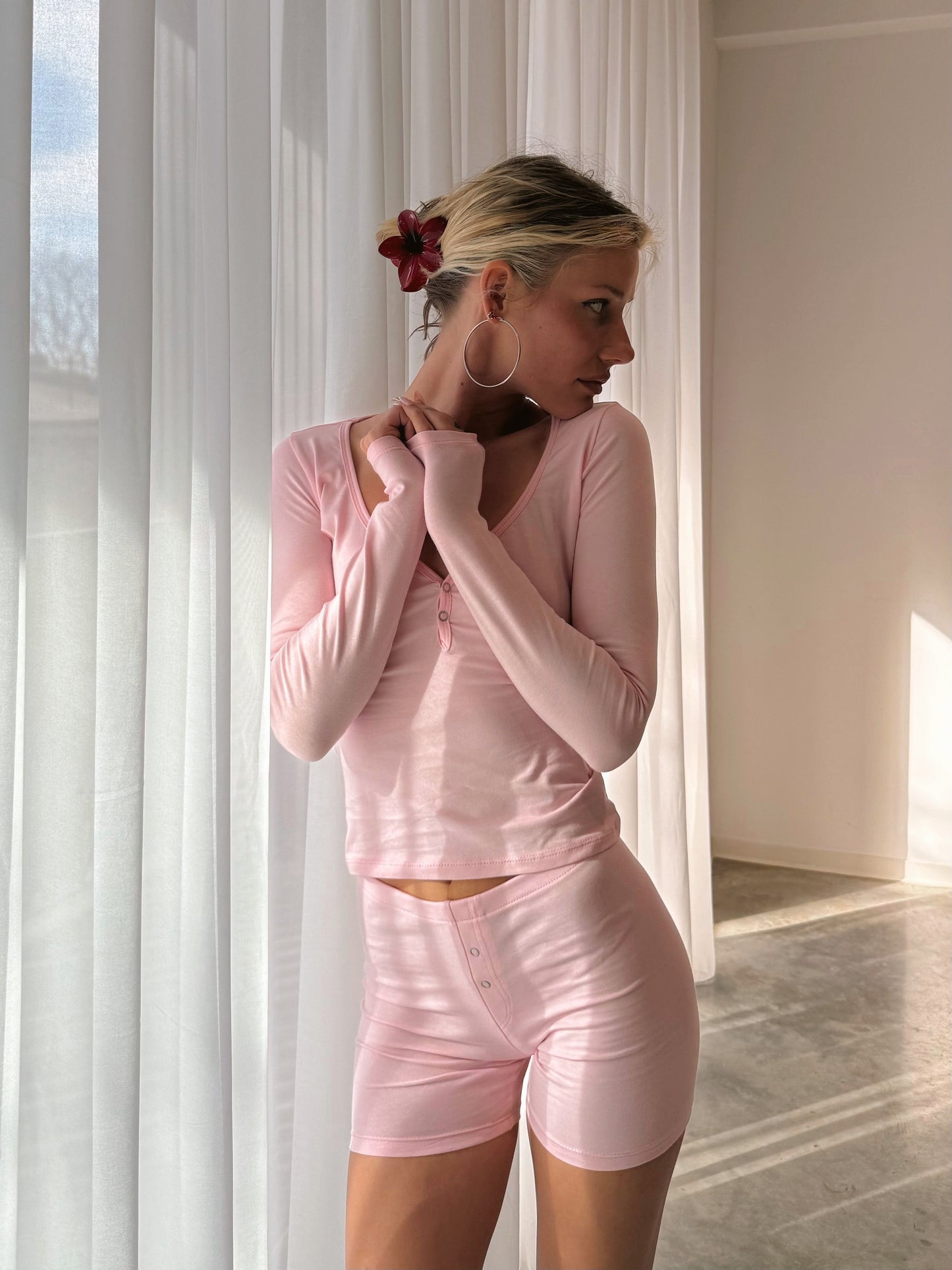 Baby pink V neck top with buttons