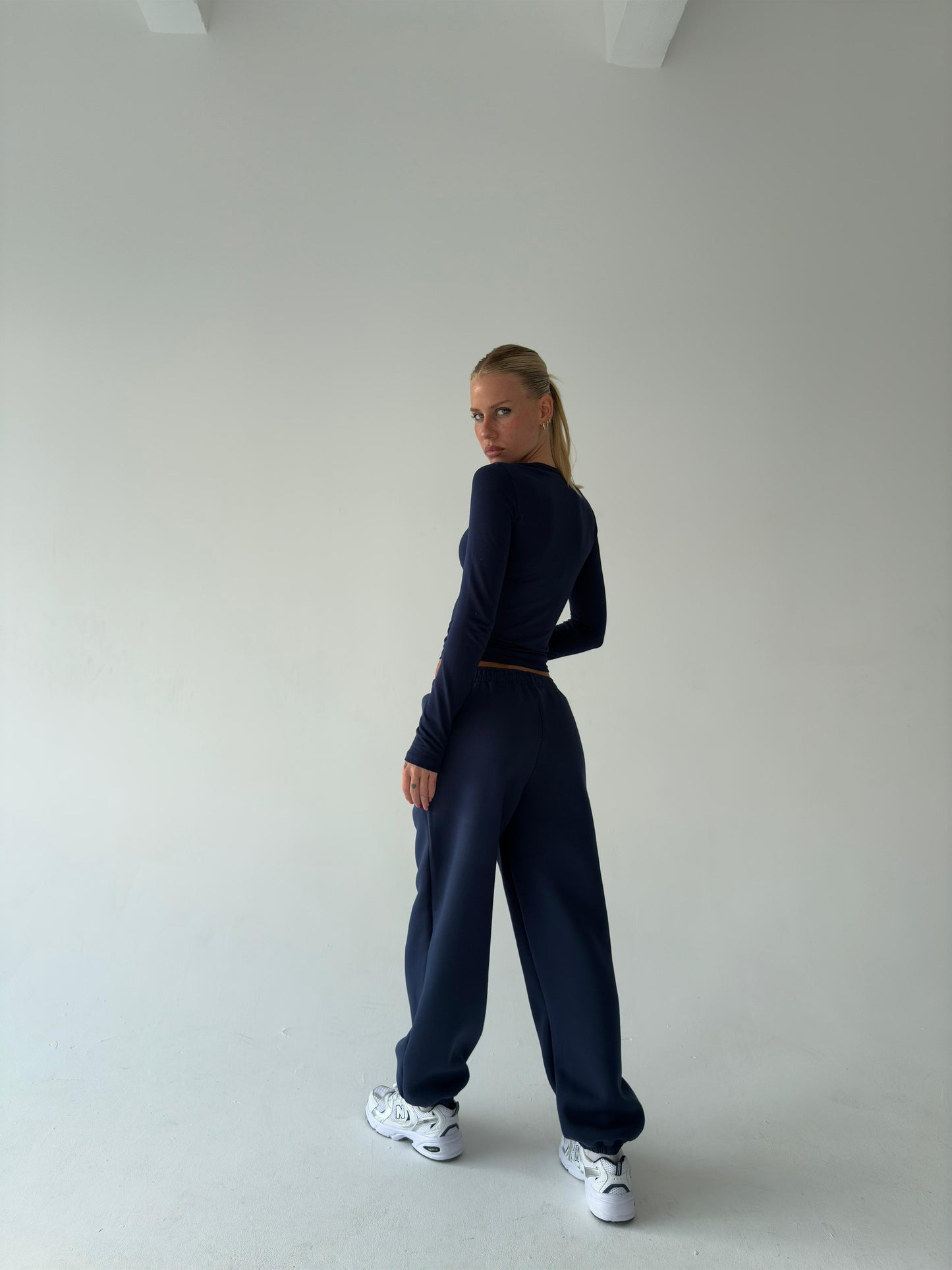 Navy blue basic top, long sleeve
