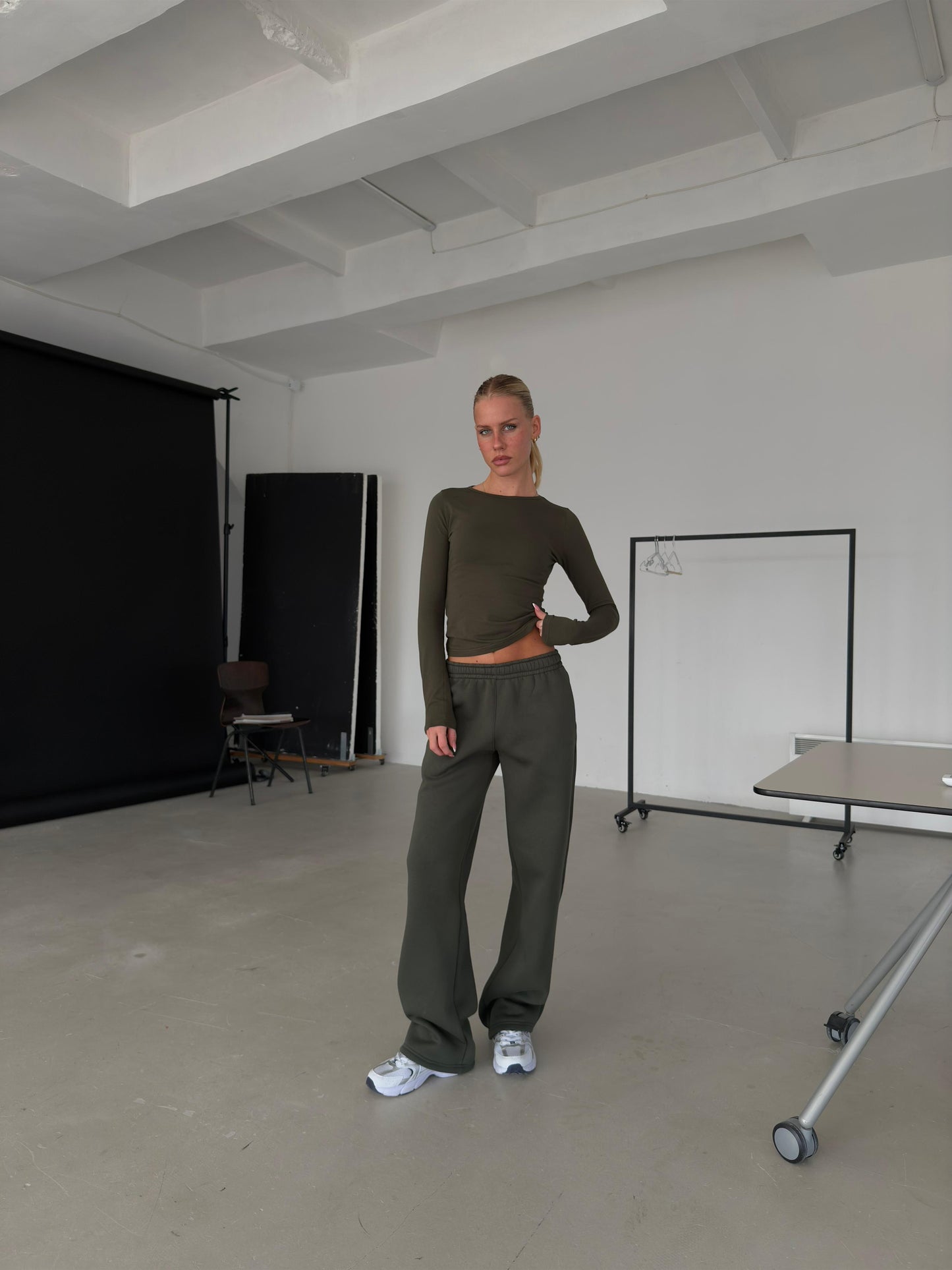Khaki basic top, long sleeves