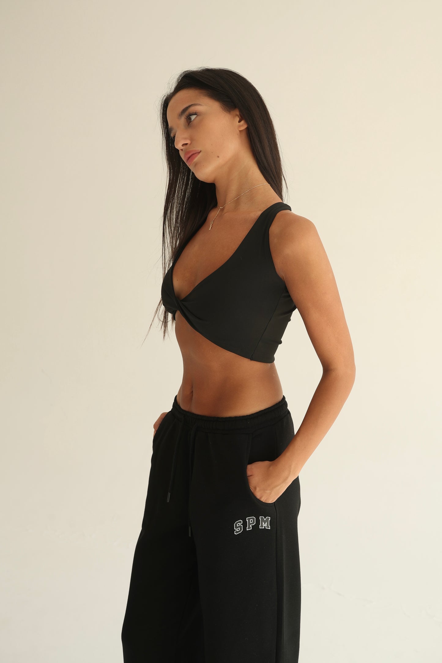 Black twisted top