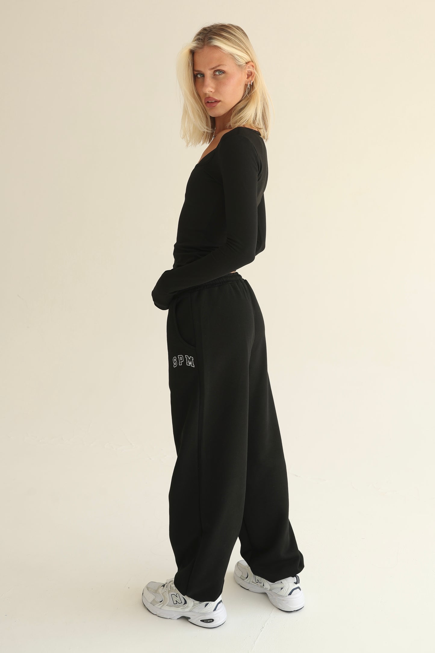 Black sweatshirts with rubber bottom