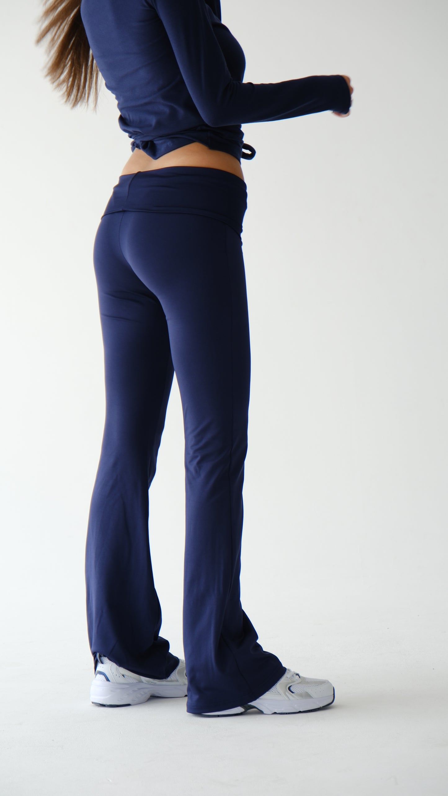 Navy blue low rise leggings