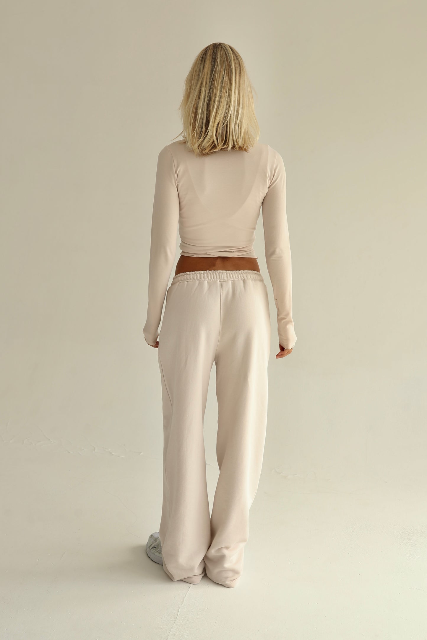 Vanilla cream straight sweatpants