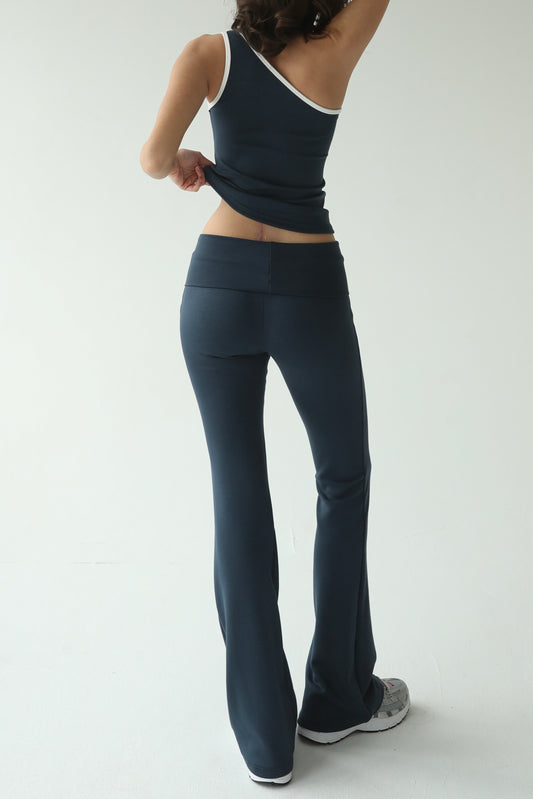 ლურჯი ლეგინსი რეგულირებადი წელით