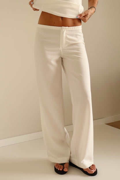 White relaxed Mid-Rise Trousers