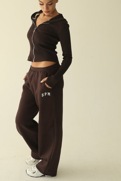 ყავისფერი ბამბის ჟაკეტი