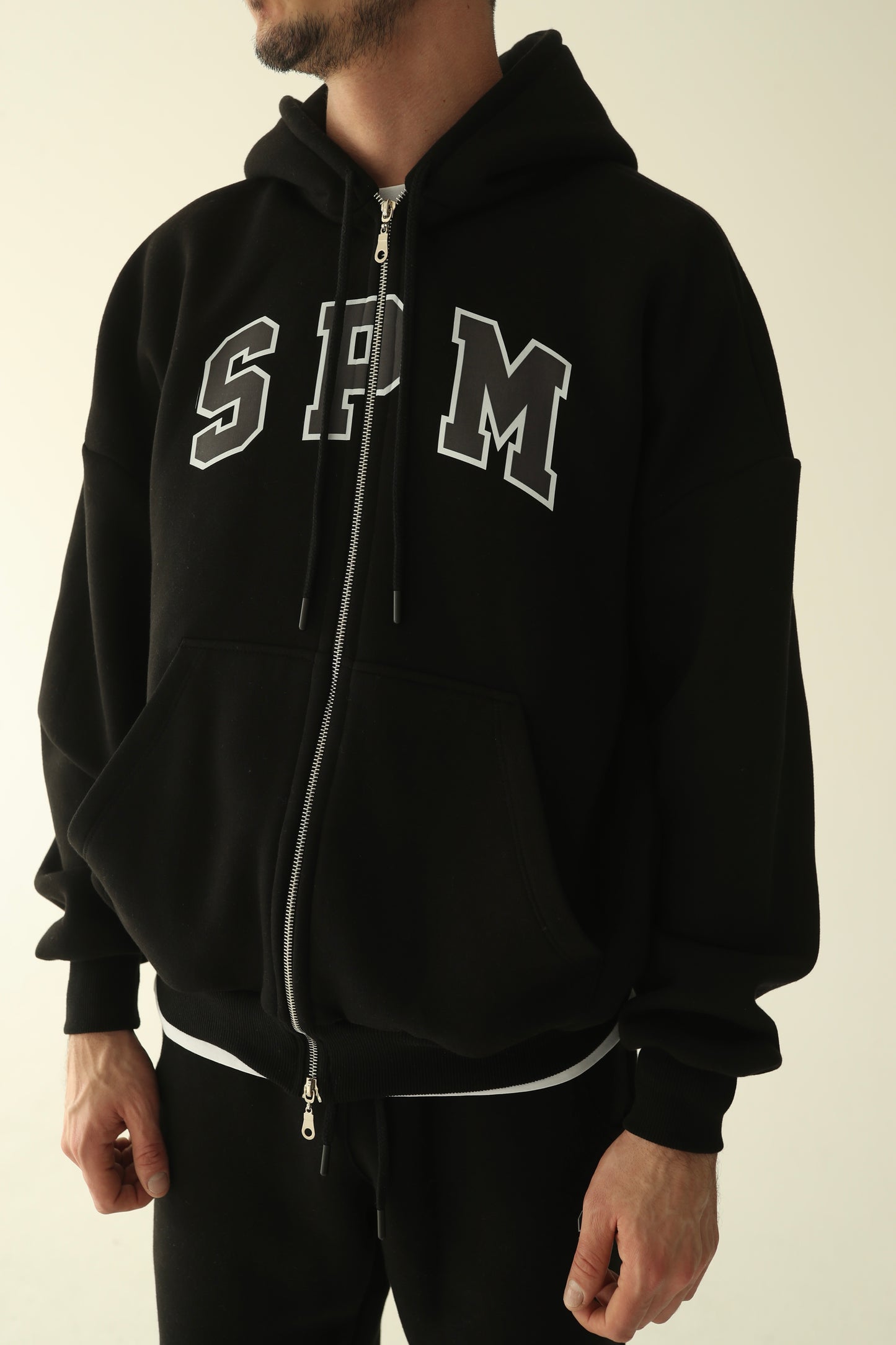 Men's Black warm oversize zip-up hoodie