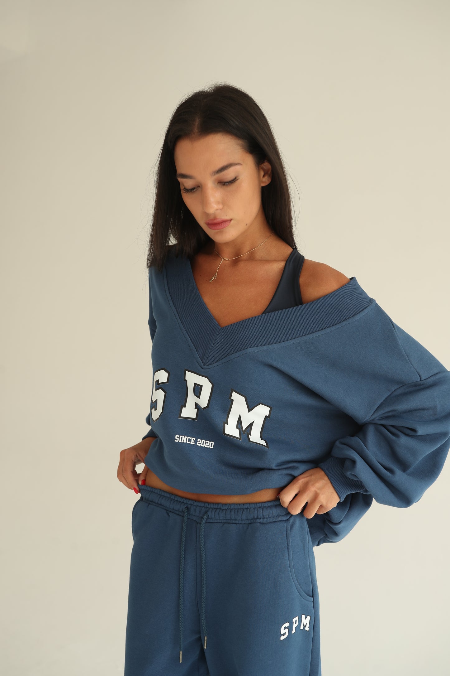 Midnight blue V neck sweatshirt
