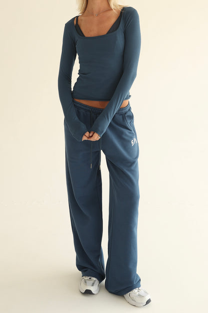 Midnight blue straight sweatpants