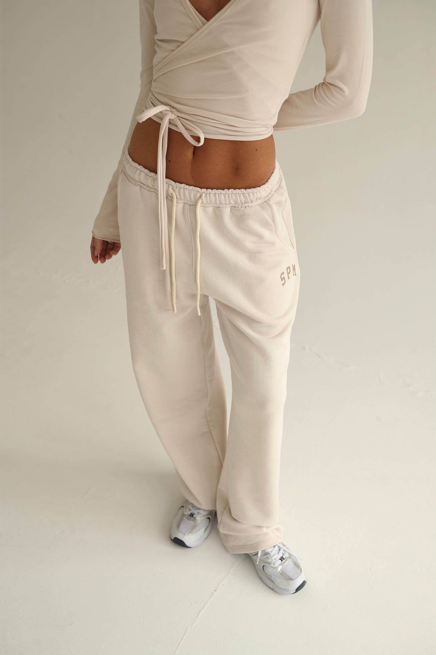 Vanilla cream straight sweatpants