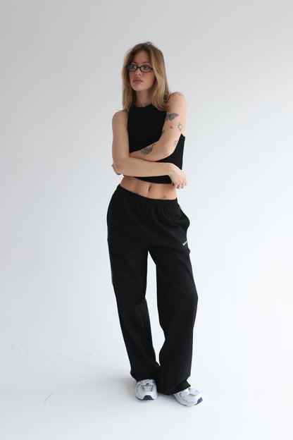 Black straight line sweatpants