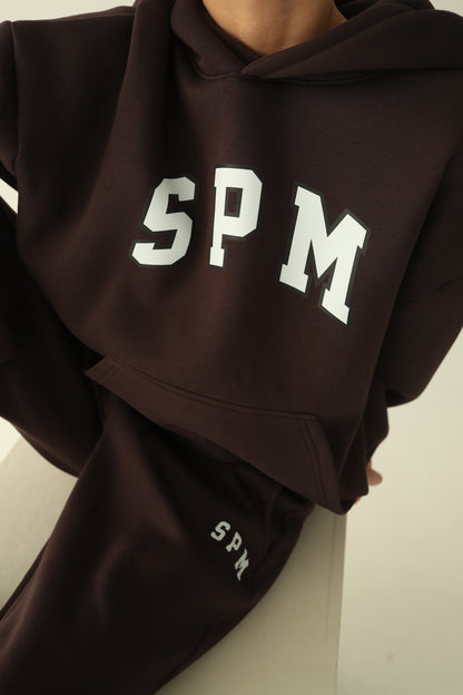 ყავისფერი დათბილული ჰუდი