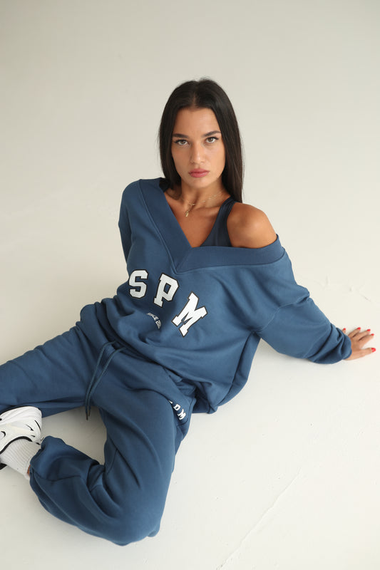 Midnight blue V neck sweatshirt