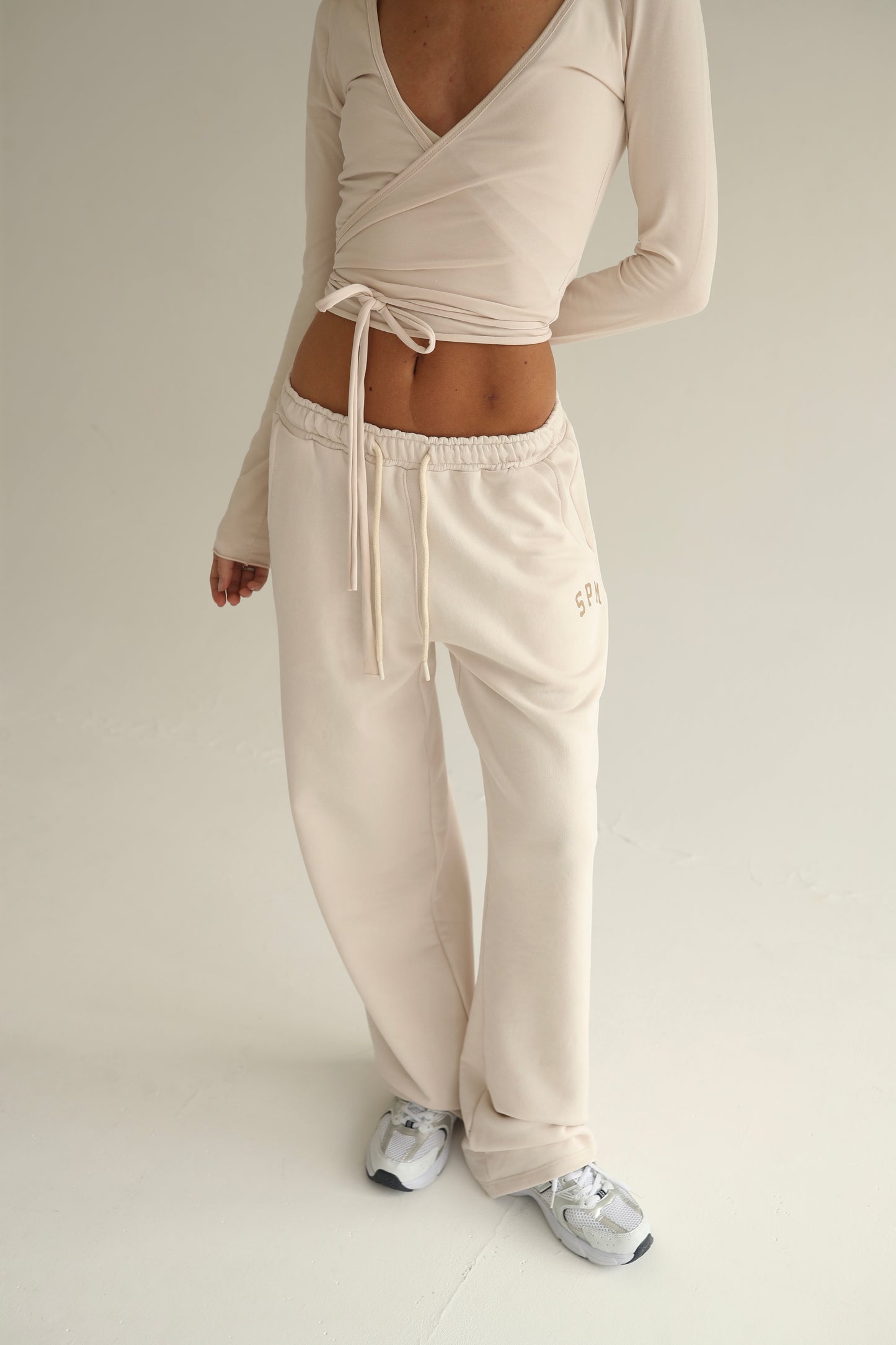 Vanilla cream straight sweatpants