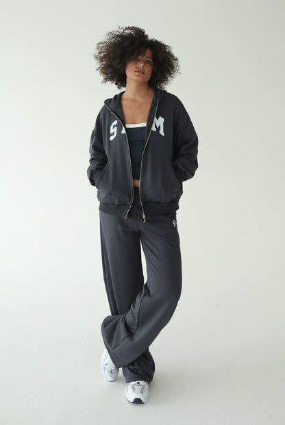 ნაცრისფერი ოვერსაიზ ჟაკეტი