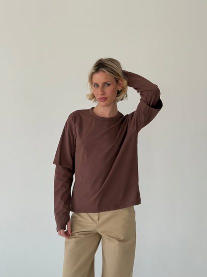 Double long sleeve brown t-shirt