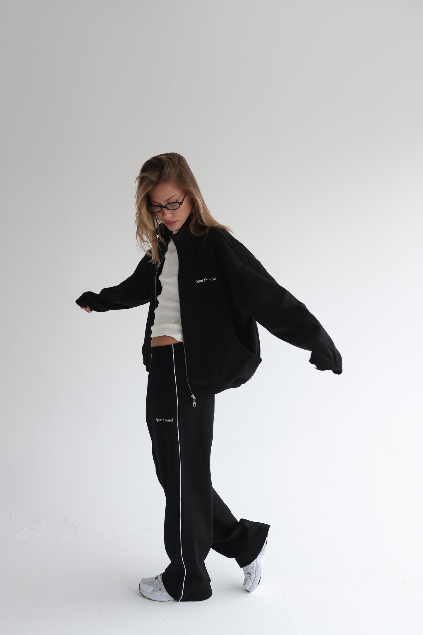 Black air track jacket