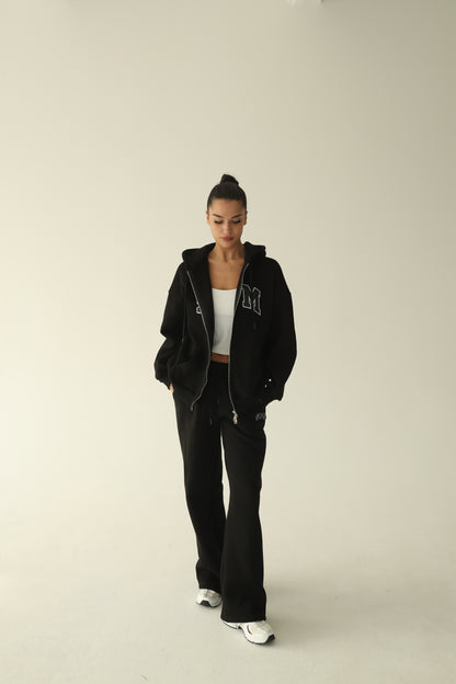 Black warm oversize zip-up hoodie