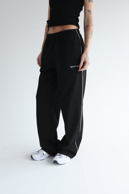 Black straight line sweatpants