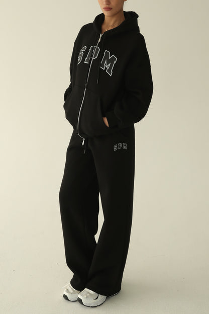 Black warm oversize zip-up hoodie