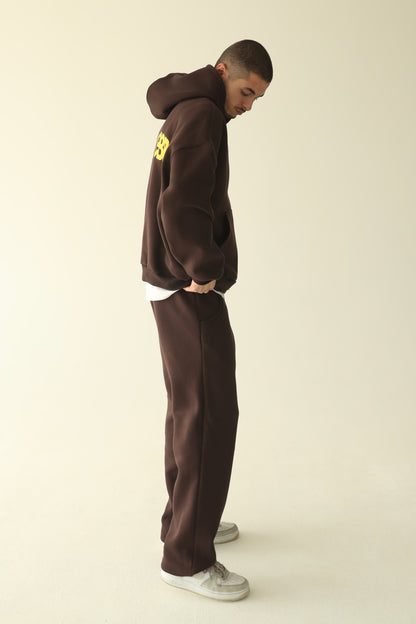 ყავისფერი დათბილული ჰუდი