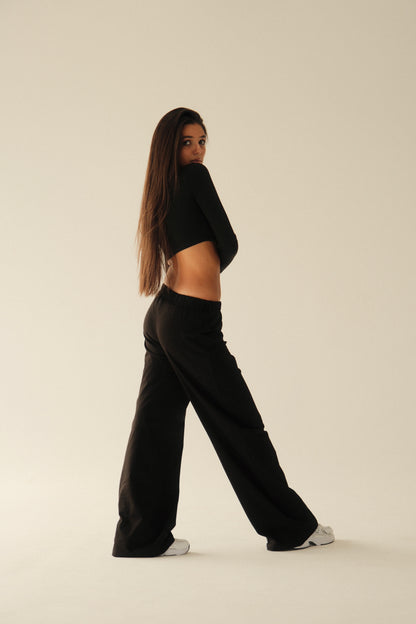 Black lounge pants