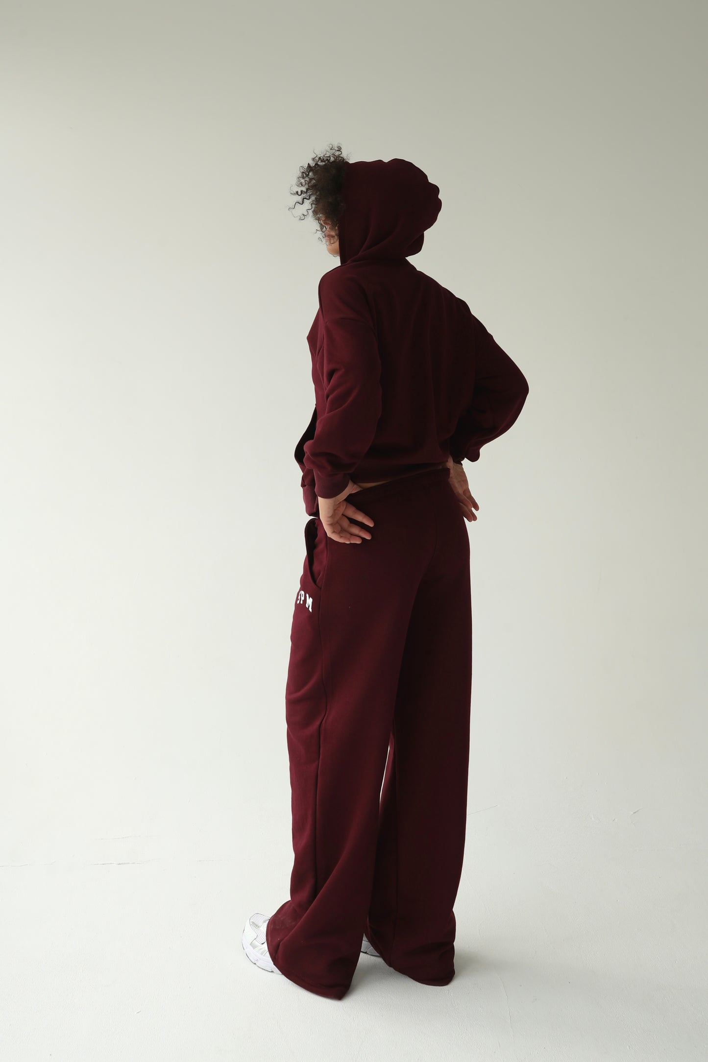 შინდისფერი ოვერსაიზ ჟაკეტი