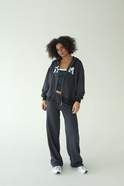 ნაცრისფერი ოვერსაიზ ჟაკეტი