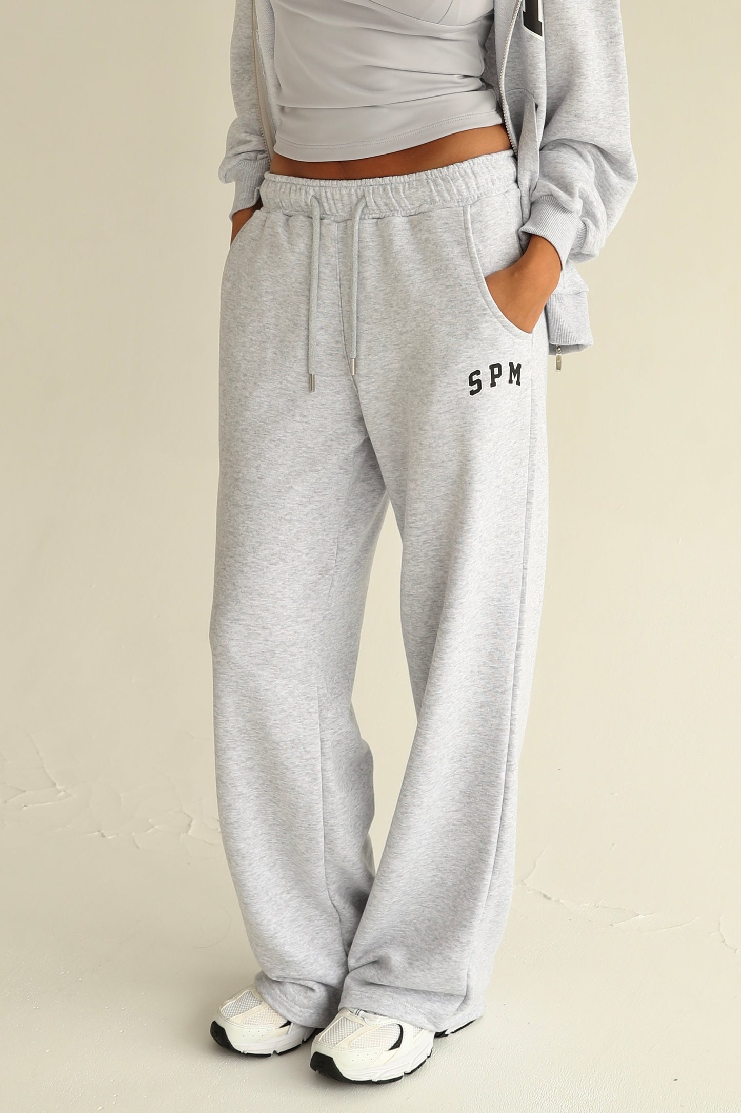 Melange gray straight sweatpants