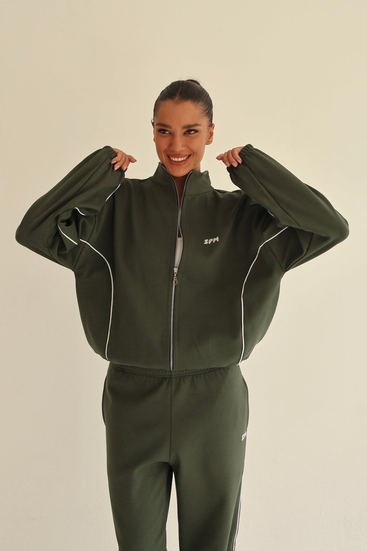 Khaki arc line track jacket