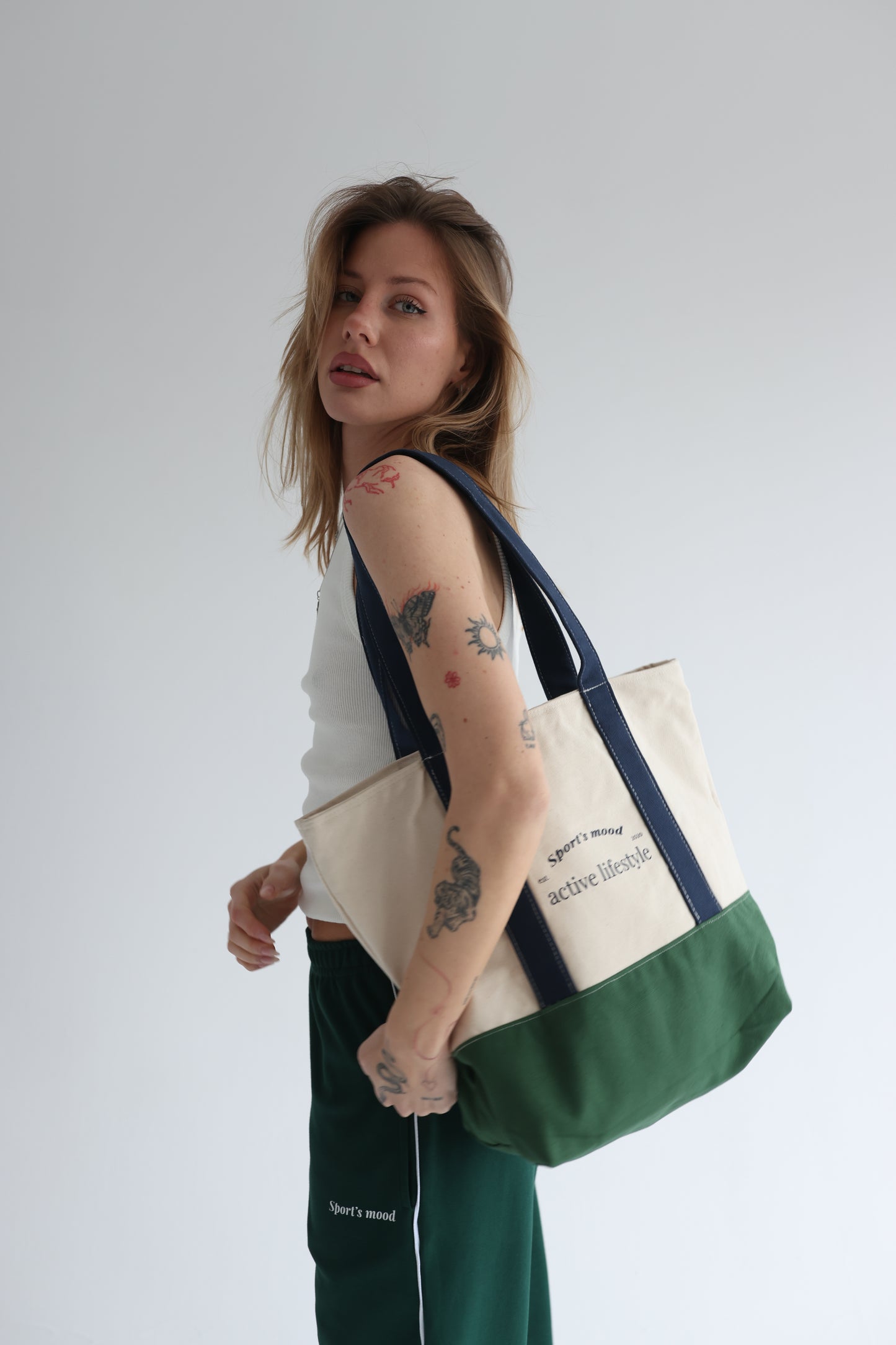 Active lifestyle tote bag • Mini