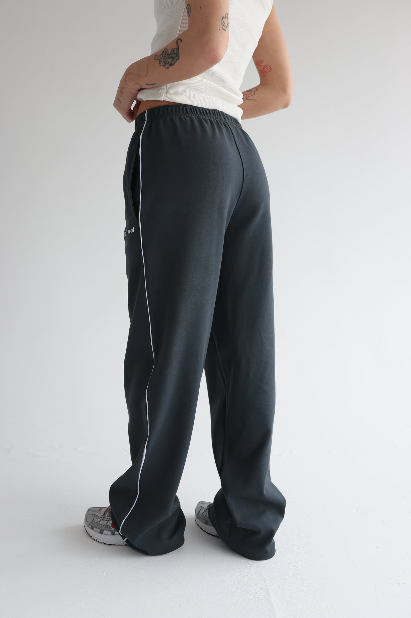 Graphite teal straight line sweatpants
