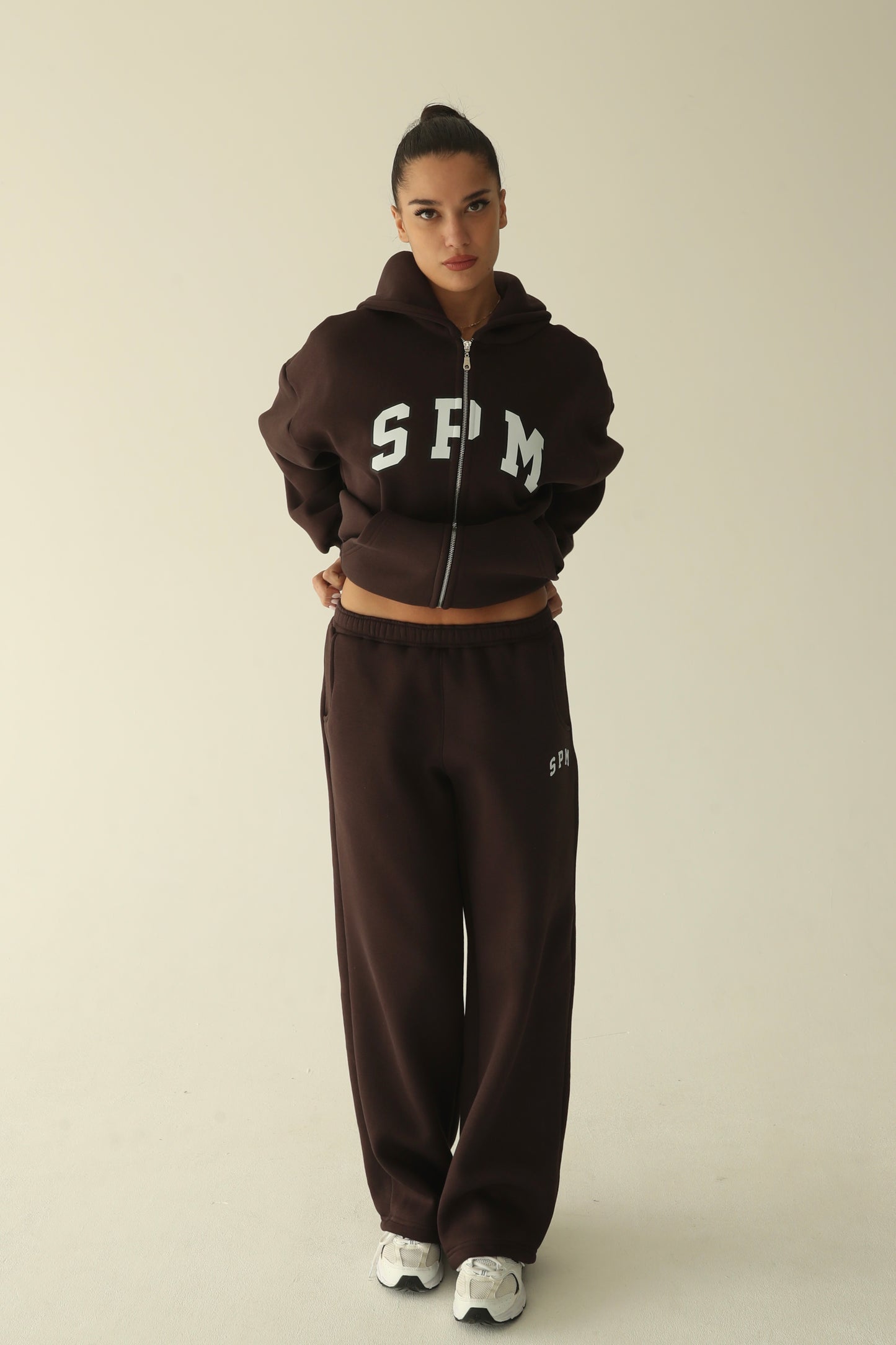 ყავისფერი დათბილული სწორი შარვალი