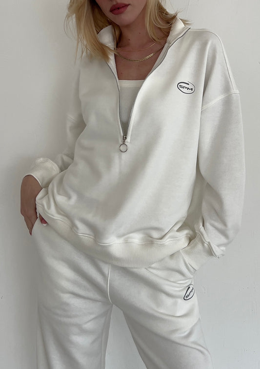 Milky oversize sweatshirt with zipper