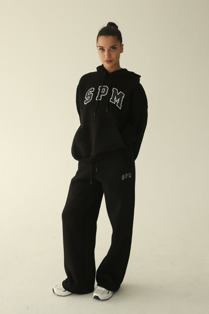 Black warm oversize hoodie