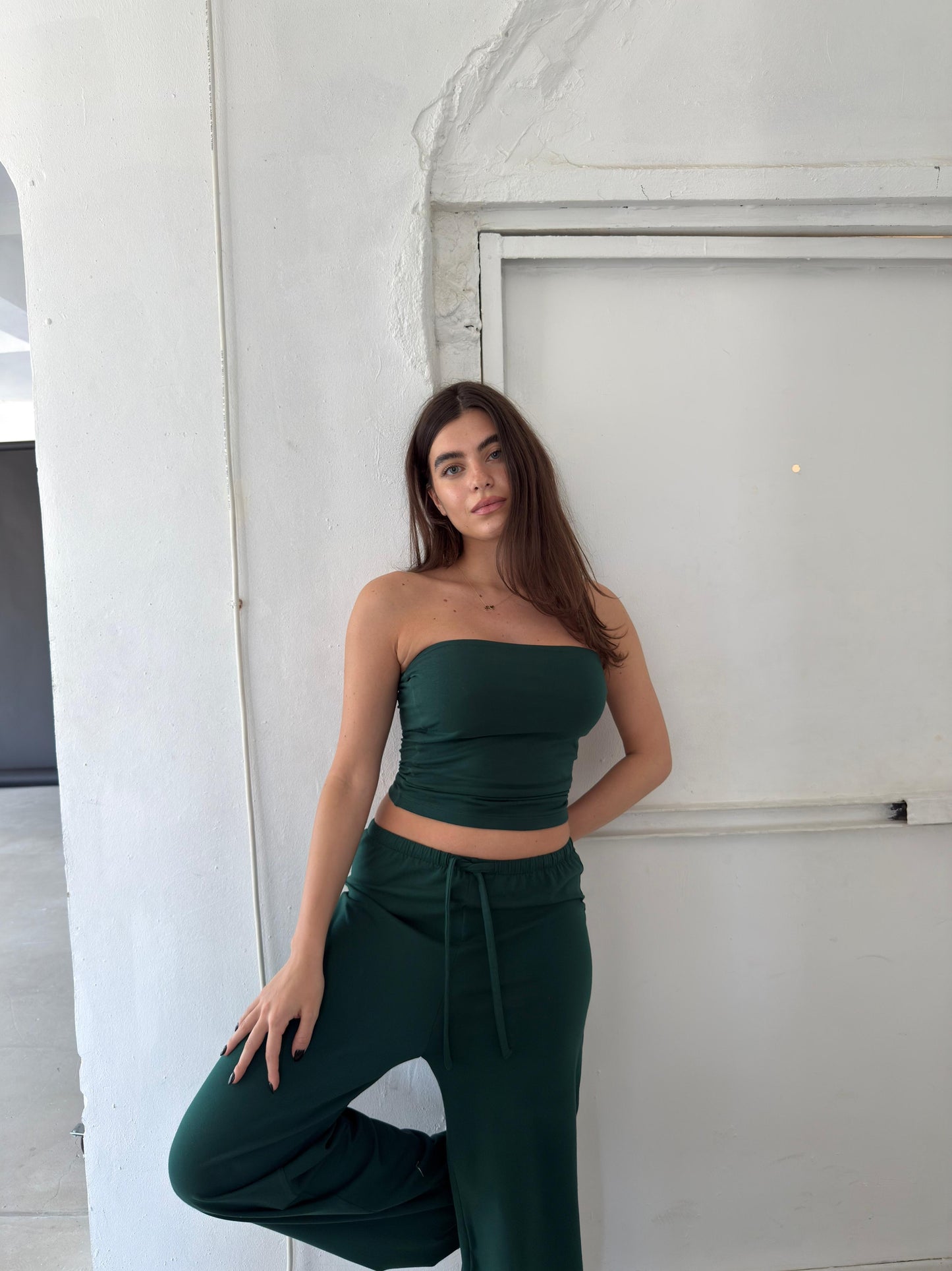 მწვანე უმკლავო ტოპი