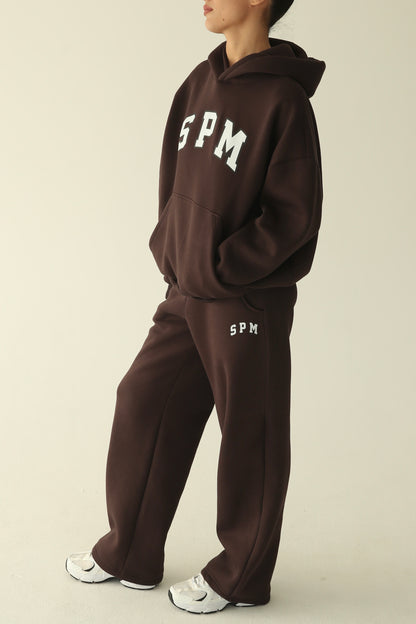 ყავისფერი დათბილული ჰუდი