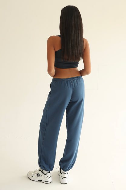 Midnight blue sweatpants with rubber bottom