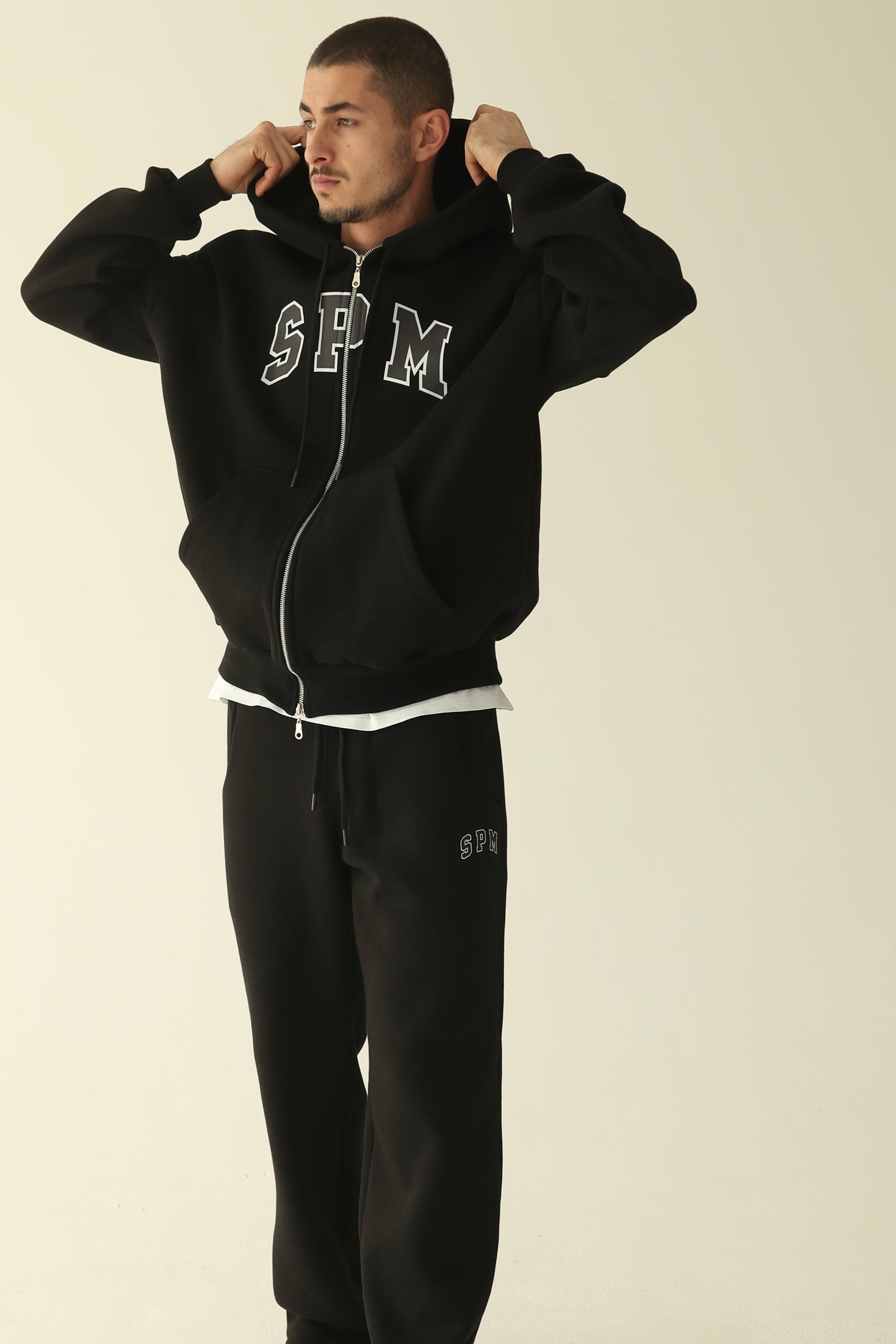 Men's Black warm oversize zip-up hoodie