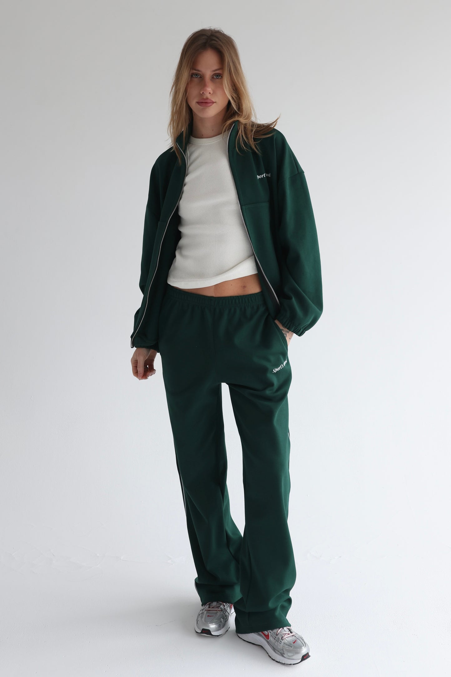 Forest green straight line sweatpants