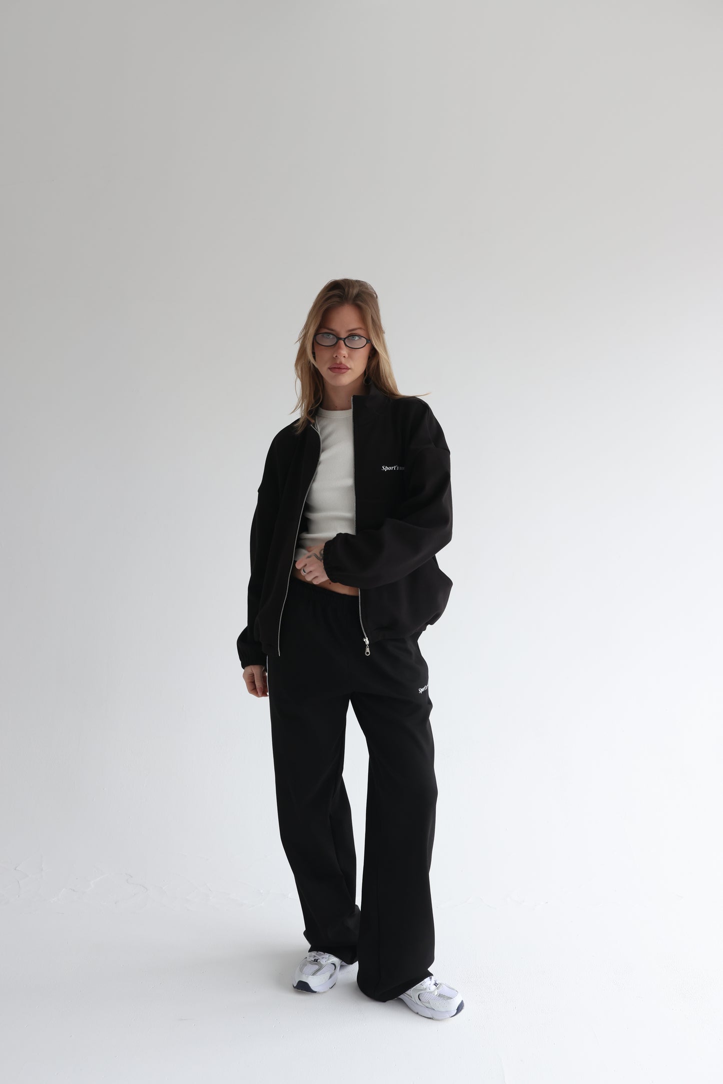 Black air track jacket