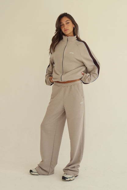 Stone beige jacket, blue line