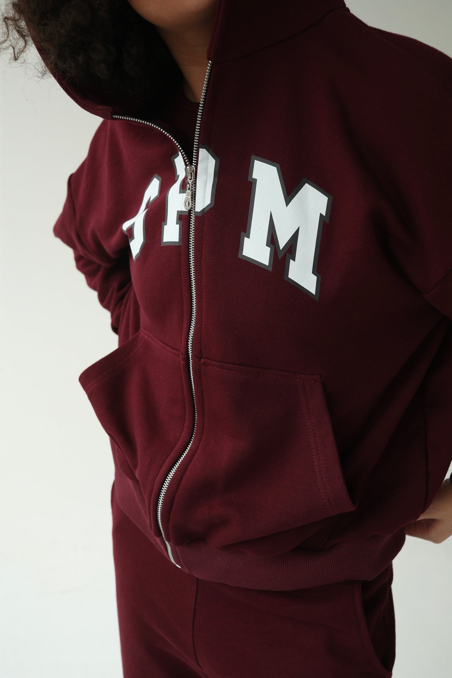 შინდისფერი ოვერსაიზ ჟაკეტი